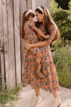 Elena Dress - FINAL SALE 15 Elena Dress - FINAL SALE -Ivy City Co Dress 5FB05F09 A4B4 49DC A892 9EE3EE73CB34 877121