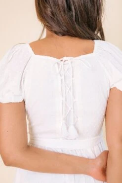 Antoinette Dress In White 29 Antoinette Dress In White -Ivy City Co Dress ANTOINETTE SSS23 4THOFJULY RETOUCH FULLSIZE 04