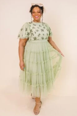 Anastasia Dress In Sage 21 Anastasia Dress In Sage -Ivy City Co Dress AnastasiaSage Studio SS23 05 753371