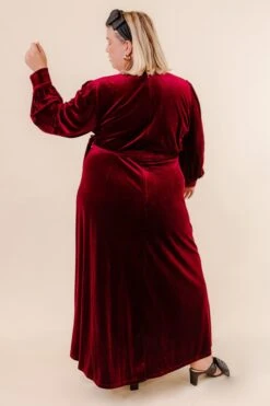 Andie Dress In Wine Velvet - FINAL SALE -Ivy City Co Dress AndieWine Studio H23 5 252361