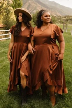 Callie Dress In Brown -Ivy City Co Dress CallieBrown Fall23 1 366011