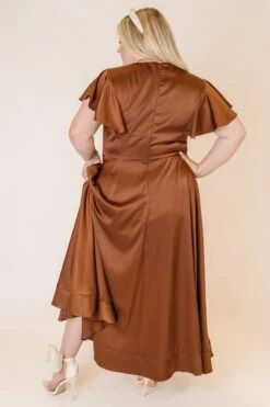 Callie Dress In Brown -Ivy City Co Dress CallieBrown Studio F23 3 365935