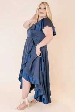 Callie Dress In Navy -Ivy City Co Dress CallieNavy Studio F23 2 726484