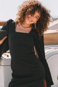 Cape Dress - FINAL SALE -Ivy City Co Dress CapeDressBlack Capitol N23 03 798314