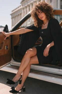 Cape Dress - FINAL SALE -Ivy City Co Dress CapeDressBlack Capitol N23 32 381939