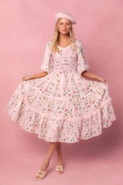 Roselyn Dress In Pink -Ivy City Co Dress D0D04797 B77D 4B0C B31C 3B99BA1BE803