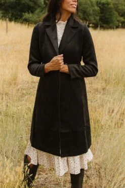 Sloane Coat In Black - FINAL SALE -Ivy City Co Dress DeliaDitsyFloral QuietMeadows F23 26 587401