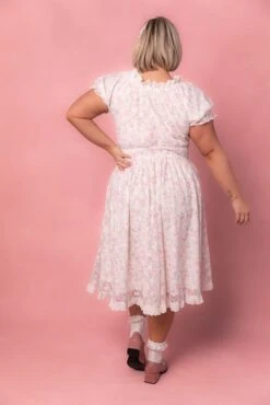 Esmee Dress In Floral -Ivy City Co Dress Esmee Studio 04 836933