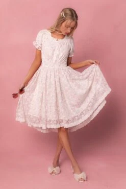 Esmee Dress In Floral -Ivy City Co Dress Esmee Studio 10 820278