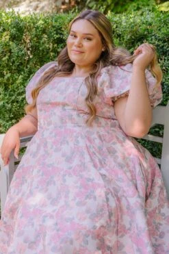 Ivanna Dress In Pastel Floral - FINAL SALE -Ivy City Co Dress FAIRYTALE HOLLADAY S23 638 915317