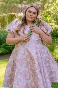Ivanna Dress In Pastel Floral - FINAL SALE -Ivy City Co Dress FAIRYTALE HOLLADAY S23 643 200709