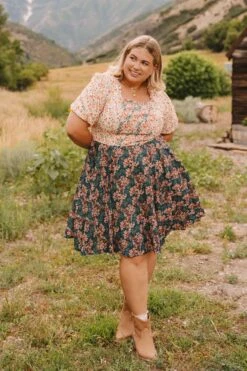 Flowers For All Dress - FINAL SALE 19 Flowers For All Dress - FINAL SALE -Ivy City Co Dress FlowersForAll ConradRanch F23 18