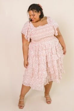 Grace Dress In Rose - FINAL SALE -Ivy City Co Dress GraceRose Studio SS23 10 598056