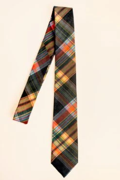 Gracie Men's Tie In Plaid - FINAL SALE -Ivy City Co Dress Gracie shopify 5 480934