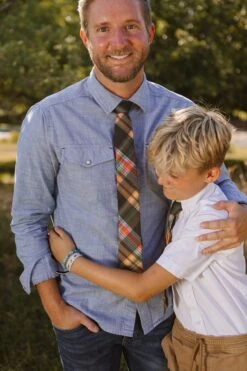 Gracie Men's Tie In Plaid - FINAL SALE -Ivy City Co Dress GraciePlaidFamily GoatFeild F23 64 949717