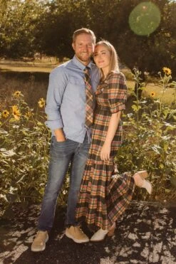 Gracie Men's Tie In Plaid - FINAL SALE -Ivy City Co Dress GraciePlaidFamily GoatFeild F23 79 639175