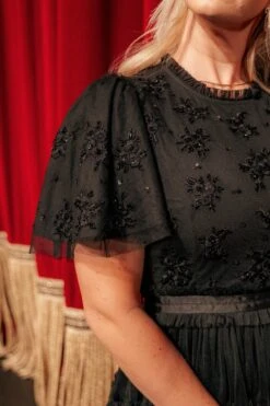 Anastasia Dress In Black -Ivy City Co Dress Holiday2 WEB 121 294264