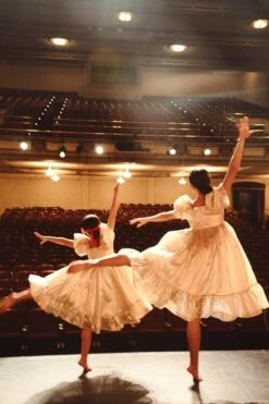 Coco Dress In Gold - FINAL SALE -Ivy City Co Dress Holiday2 WEB 21 486646