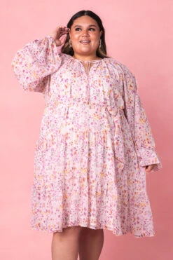 Imogen Short Dress In Blush -Ivy City Co Dress ImogenBlush Studio Spring3 6