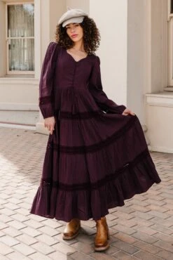 Joella Dress - FINAL SALE 18 Joella Dress - FINAL SALE -Ivy City Co Dress Joella MonsonBuilding W23 3 554084