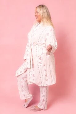 Kali Floral Robe -Ivy City Co Dress KaliSets Studio24 33