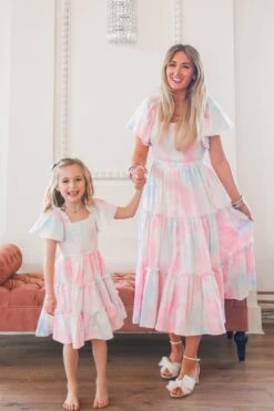 Mini Cotton Candy Dress -Ivy City Co Dress LOVERS 2021 LS WEBSIZE 157 5eab9838 1676 4f48 9ce0 0fc446c0c2f1 135595