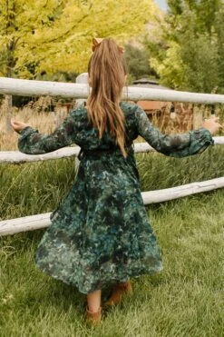Mini Laney Dress In Green Watercolor - FINAL SALE -Ivy City Co Dress LaneyGreen QuietMeadows F23 03 989265