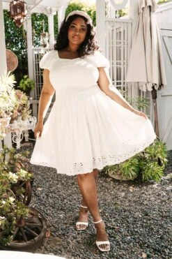 Marigold Dress In White Eyelet -Ivy City Co Dress Marigold5 443534