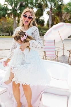 Mini Naomi Eyelet Dress -Ivy City Co Dress Naomi Florida SS23 01 907709