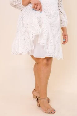 Naomi Eyelet Dress 27 Naomi Eyelet Dress -Ivy City Co Dress Naomi Studio SS23 06 438012
