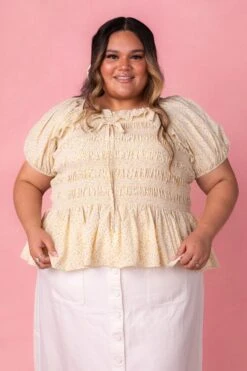 Rae Top In Yellow -Ivy City Co Dress RaeTopYellow Studio Spring1 6 910450