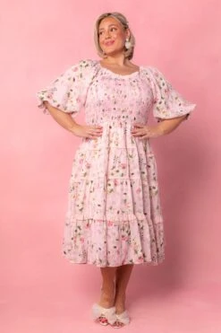 Roselyn Dress In Pink -Ivy City Co Dress RoselynPinkStudio 1