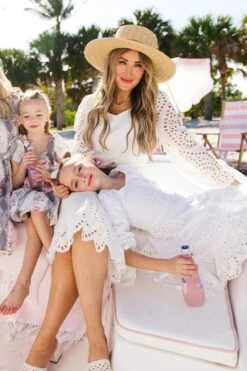 Mini Naomi Eyelet Dress -Ivy City Co Dress Sonet Naomi Florida SS23 16 952049