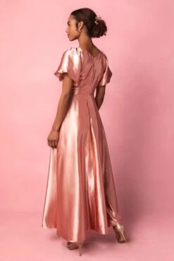 Tessie Dress In Apricot Crush 24 Tessie Dress In Apricot Crush -Ivy City Co Dress TessieApricot2 313361