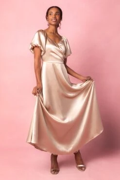 Tessie Dress In Champagne