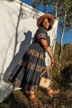 Capri Dress - FINAL SALE 33 Capri Dress - FINAL SALE -Ivy City Co Dress WEB Capri Fall 11 824688