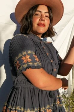 Capri Dress - FINAL SALE 31 Capri Dress - FINAL SALE -Ivy City Co Dress WEB Capri Fall 8 710632