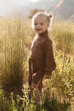 Mini Jensen Dress In Mocha - FINAL SALE -Ivy City Co Dress WEB JensenDress FW23 LindsayArnold 37 646348