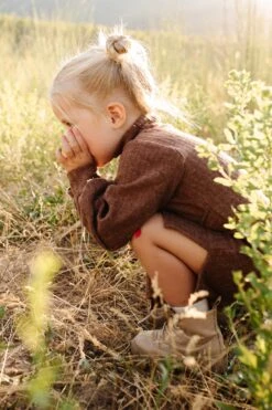 Mini Jensen Dress In Mocha - FINAL SALE -Ivy City Co Dress WEB JensenDress FW23 LindsayArnold 39