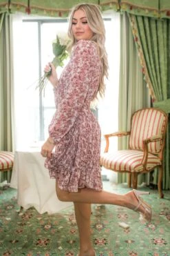 Brynley Dress In Pink - FINAL SALE -Ivy City Co Dress WEB LindsayArnold Valentine s brynley 17 380812