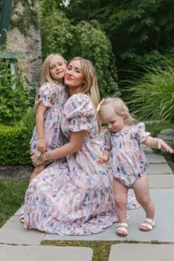 Baby Cordelia Floral Romper 9 Baby Cordelia Floral Romper -Ivy City Co Dress WEBAdultCordelia 10 180302 b890646a b4a1 422d 9205 c04a38fa657c 236097