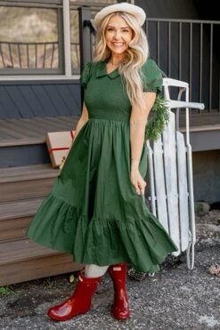 Addie Dress In Green - FINAL SALE -Ivy City Co Dress addiegreen 4 259150