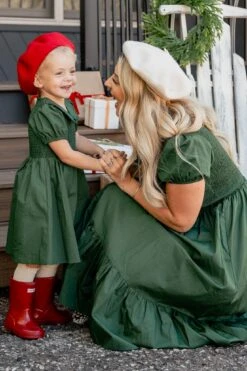 Addie Dress In Green - FINAL SALE -Ivy City Co Dress addiegreen 4 c37252e3 c12c 4136 9b15 b310bac84391 322242