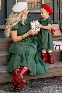 Mini Addie Dress In Green - FINAL SALE -Ivy City Co Dress addiegreenmini 4
