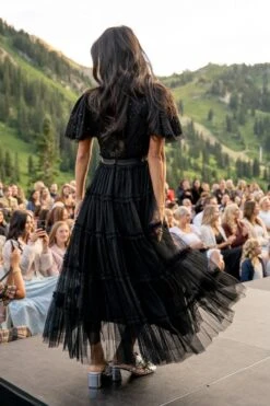 Anastasia Dress In Black -Ivy City Co Dress anastsiafashion 2 889543