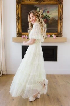 Annalise Dress In Light Yellow - FINAL SALE -Ivy City Co Dress annalise 03 645136