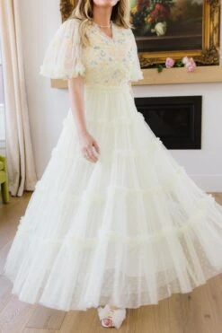 Annalise Dress In Light Yellow - FINAL SALE -Ivy City Co Dress annalise 04 440051