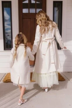 Sloane Coat In Cream - FINAL SALE -Ivy City Co Dress annalise 25 605650