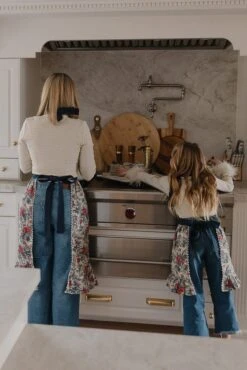 Ivy Apron In Berry Toile -Ivy City Co Dress aprons 05 173172