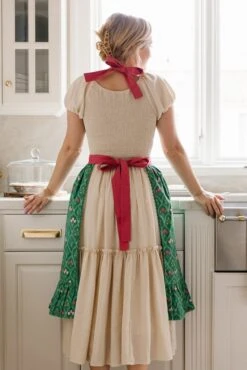 Ivy Apron In Green Mughal Tile -Ivy City Co Dress aprons 21 102378